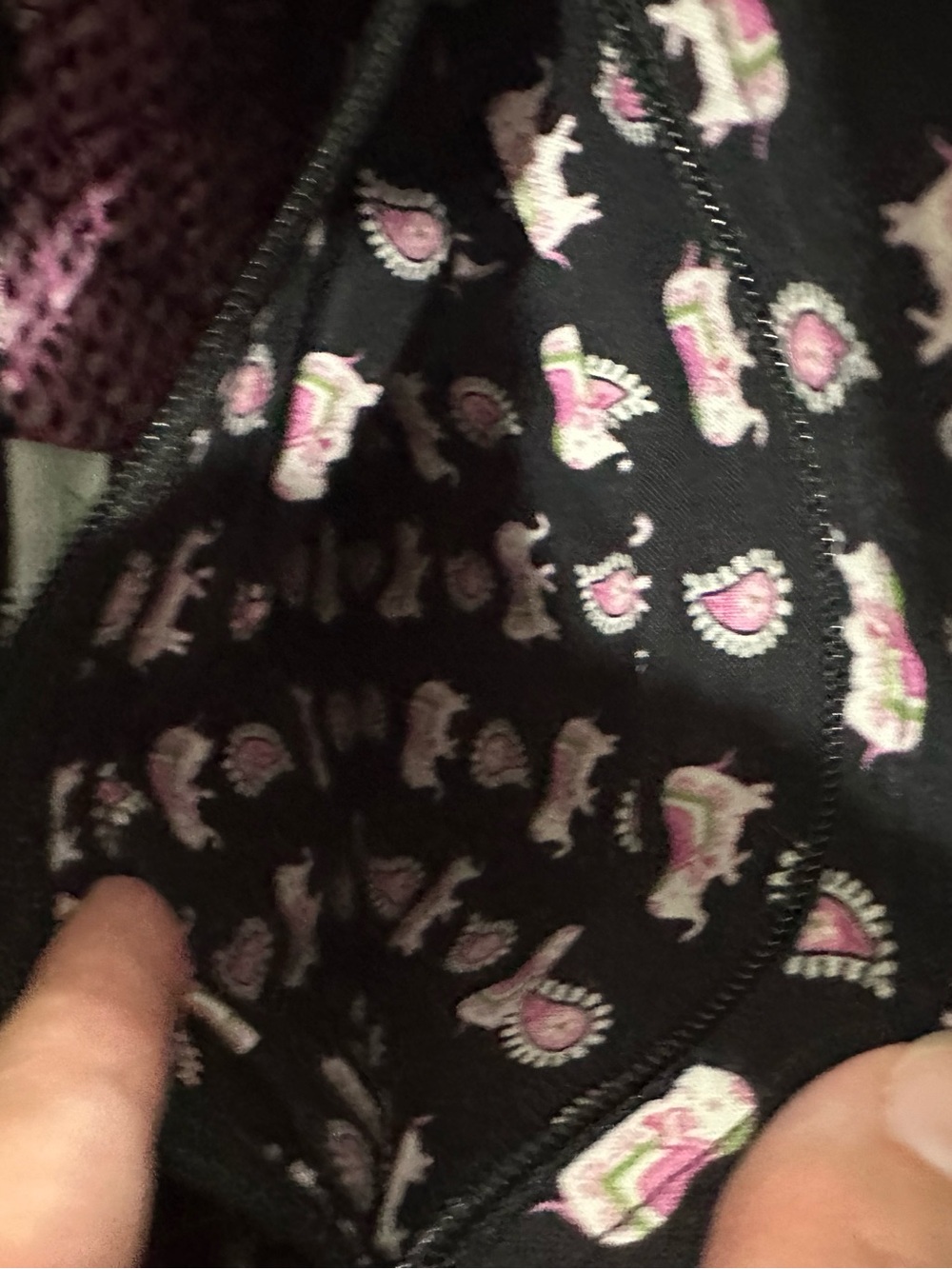 Vera Bradley Rare Black Tote with Pink and White Elephant Pattern - Picture 6 of 9